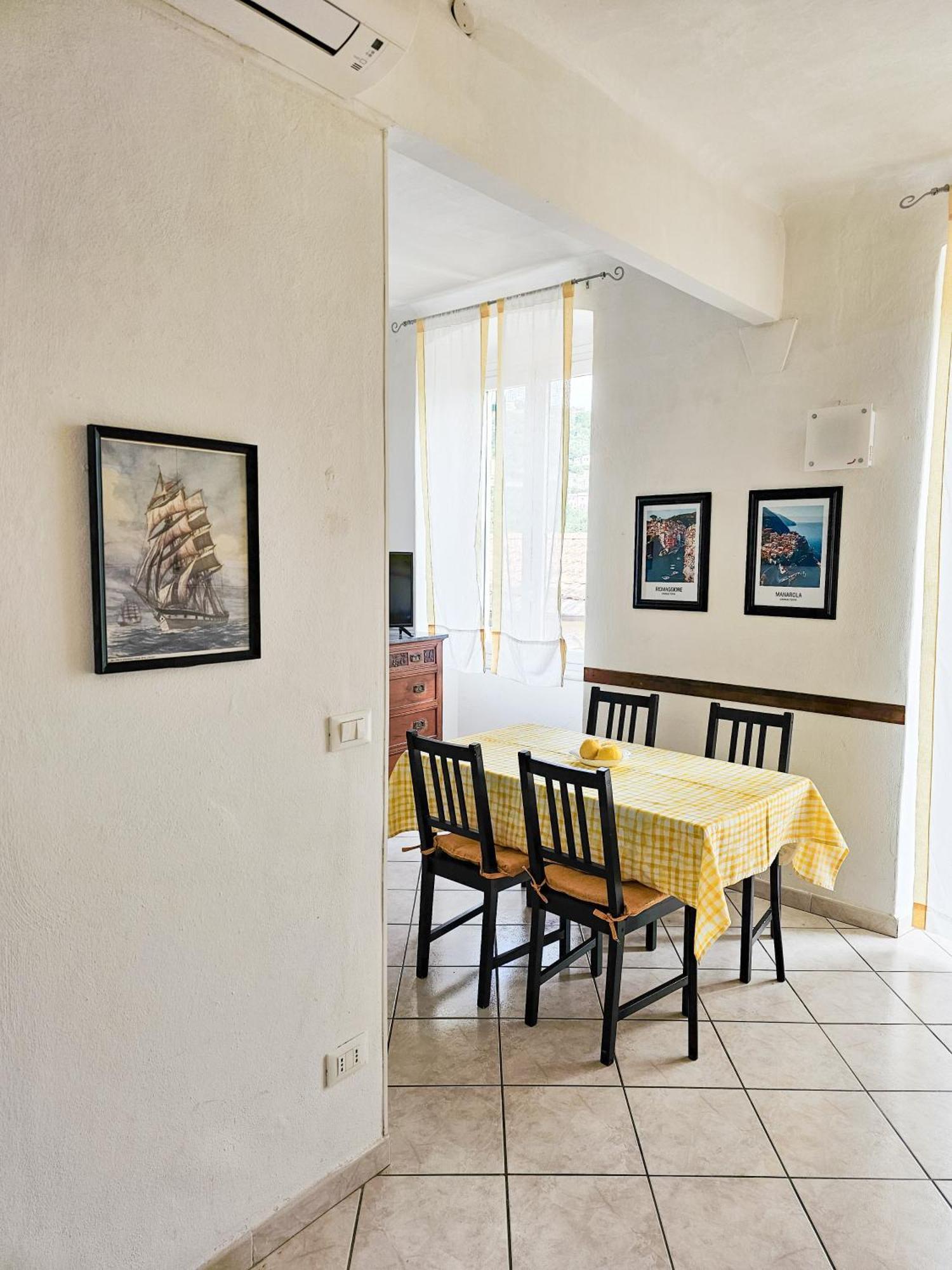 Narissara Apartment La Spezia Bagian luar foto