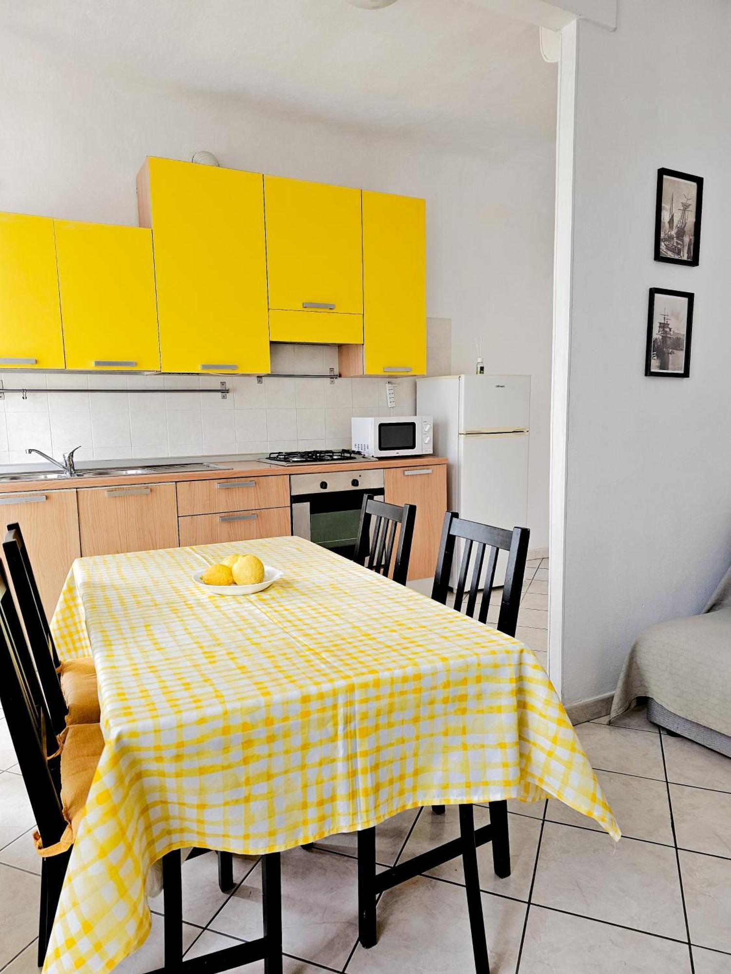 Narissara Apartment La Spezia Bagian luar foto